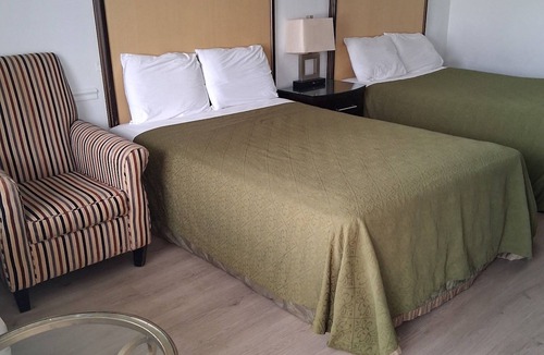Demopolis Hotel | Stay Express Inn & Suites - Demopolis