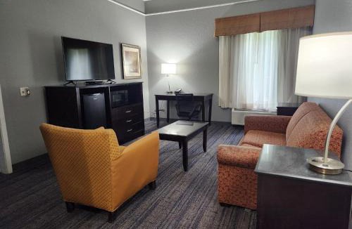 Tillmans Corner Hotel | Stay Express Inn & Suites - Mobile, Al