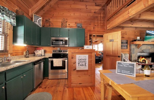 Pine Mountain Valley Cabin | Stay for July 4th - Fiber Wifi! - Close to Callaway Gardens