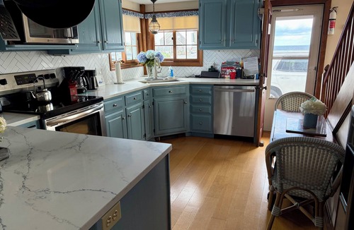 Scituate House | Stay Harborside, next to Scituate Lighthouse