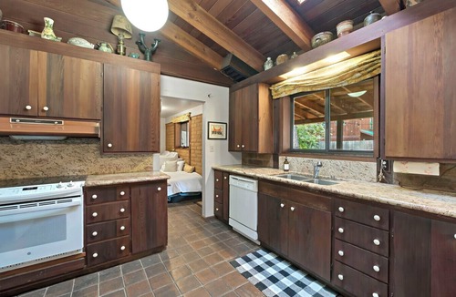 Graeagle House | Stay in Graeagle’s One-of-a-Kind Artist’s Adobe