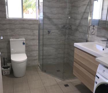 Walkerville Apartment | Stay in spacious, homely unit in prestigious area