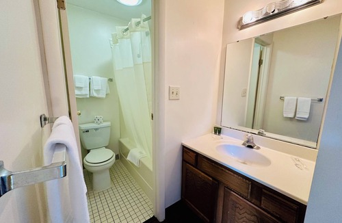 Gypsum Hotel | Stay Inn