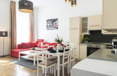 Terezvaros Apartment | Stay One Step From Opera Andr ssy avenue
