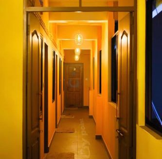 Kedavur Hostel | Stay Point Premium Capsule and Rooms in Calicut Beach
