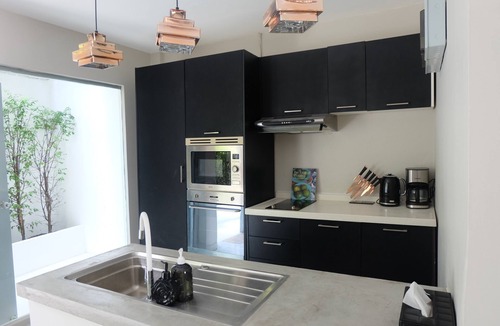 Asoke House | Stay Quirky in Eclectic interior @ENVY Home