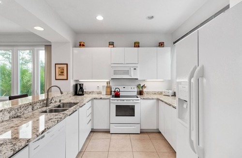 Whitney Beach House | Stay & Serve – Cedars East Tennis Resort #511 on Longboat Key by RVA