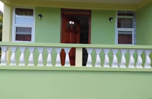 Barroui Apartment | Stay with us whilst exploring the major tourist sites n Dominica
