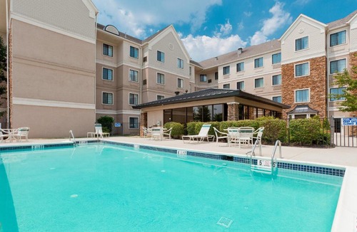 Allentown Hotel | Staybridge Suites Allentown Airport Lehigh Valley by IHG