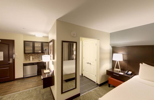 Bryant Pattengill East Hotel | Staybridge Suites Ann Arbor- Univ of Michigan by IHG
