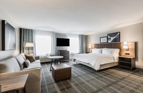 Dawson Creek Hotel | Staybridge Suites - Dawson Creek by IHG