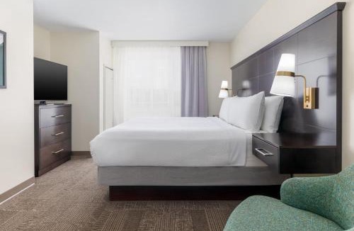 Northfield Hotel | Staybridge Suites Denver - Central Park by IHG