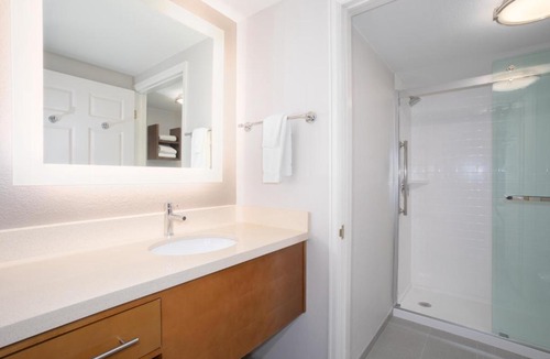 Dupont Hotel | Staybridge Suites Denver International Airport by IHG