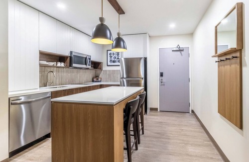 Dartmouth Hotel | Staybridge Suites Halifax Dartmouth by IHG