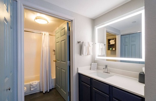 Tougaloo Hotel | Staybridge Suites Jackson by IHG