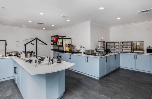 Madison Hotel | Staybridge Suites Madison - East by IHG