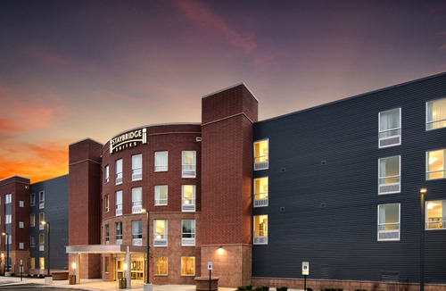 Marquette Hotel | Staybridge Suites Marquette