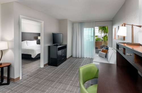 Doral Hotel | Staybridge Suites Miami Doral Area by IHG