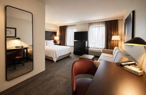 Middleton Hotel | Staybridge Suites Middleton Madison-West by IHG