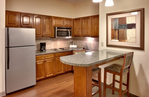 Omaha Hotel | Staybridge Suites Omaha 80th And Dodge by IHG