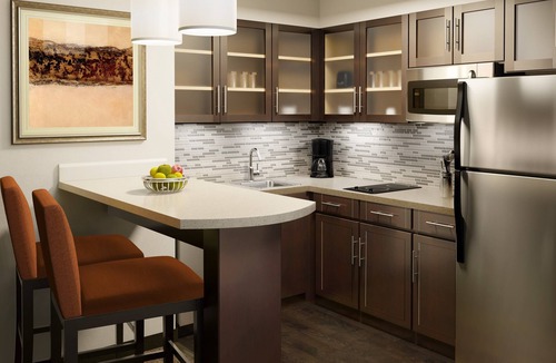 Warrendale Hotel | Staybridge Suites Pittsburgh-Cranberry Township by IHG