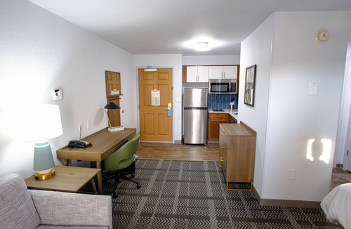 Aquia Harbour Hotel | Staybridge Suites Quantico-Stafford by IHG