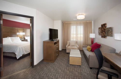 Rapid City Hotel | Staybridge Suites Rapid City - Rushmore by IHG