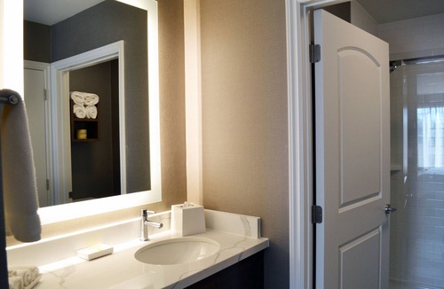 Red Deer Hotel | Staybridge Suites Red Deer North by IHG