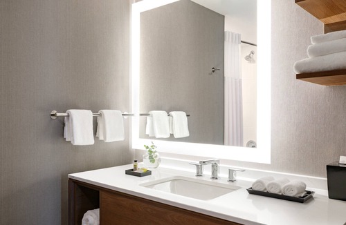 Kutzky Park Hotel | Staybridge Suites Rochester - Mayo Clinic Area by IHG