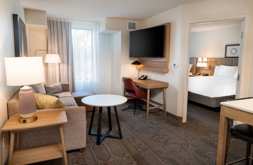 Temecula Hotel | Staybridge Suites Temecula Wine Country by IHG
