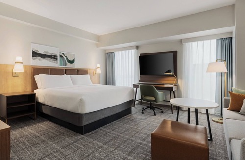 Etobicoke Hotel | Staybridge Suites Toronto Airport East by IHG