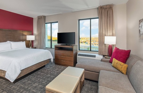 Rio Hotel | Staybridge Suites Charlottesville Airport by IHG
