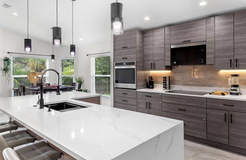 Temple Terrace House | Staycation Station