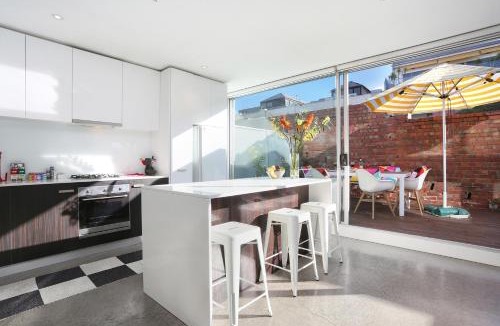 Collingwood Apartment | StayCentral - Collingwood Penthouse on Oxford