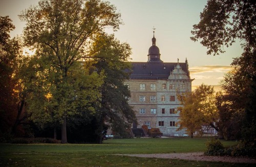 Stadtmitte Hotel | STAYERY Wolfsburg - VW Tor 17