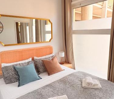 Mazzo Apartment | StayHub-RHO