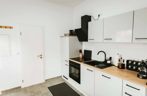 Wuelfel Apartment | Staylight City-Loft | private parking | trade fair