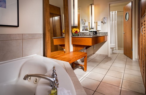 University District Hotel | Staypineapple, Watertown Hotel, University District Seattle