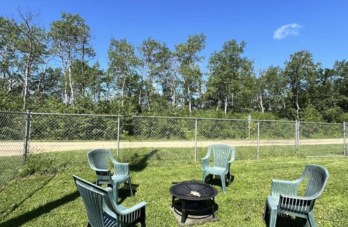 Winnipeg Beach House | Stays on Spruce
