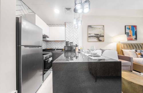 Jumeirah Village Triangle Apartment | StayShort - Chic Studio Apartment in JVT Sleeps 2