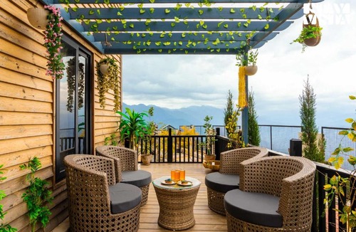 Patnitop Villa | StayVista at Chalet Royale with BBQ, Bonfire