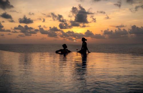 Murud Villa | StayVista's Casa Bella - Sea-View Villa with Infinity Pool, Jacuzzi, Games, Entertainment, and Spa Room