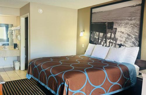 Broadmoor Hotel | Staywell Suites