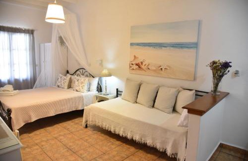 Skala Apartment | Stefanos Katsaros Studios
