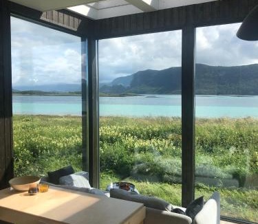 Bogøy Ski Chalet | Steigen Lodge Tiny house