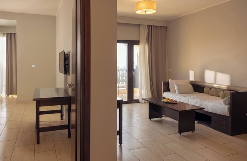 Al Mamsha El Seyahi Hotel | Steigenberger Aqua Magic Hotel