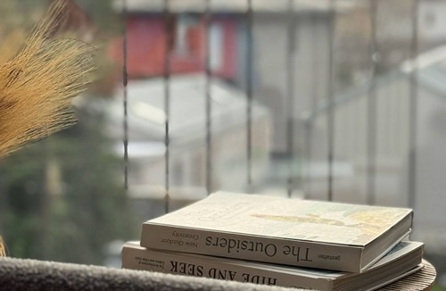 Chiavenna Apartment | Stella - panoramic attic in the BOTTONERA casa vacanza in alpine design