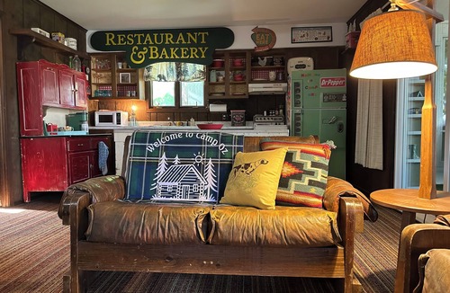 Wahpeton Cabin | Step back in time to Camp Oz! All 5 star reviews on other booking site!