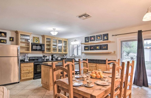 Queen Valley House | Step-Free Queen Valley Retreat, Walk to Golf!