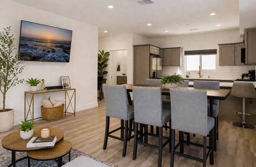 Wilshire House | Step into modern comfort at this newly built, stylish 4-bedroom, 4-bathroom home in the heart of Los Angeles. Designed with both luxury and family living in mind, our home is perfect for travelers seeking elegance, space, and convenience.